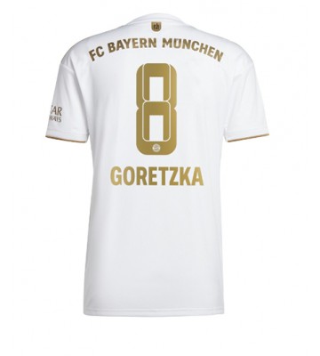 Bayern Munich Leon Goretzka #8 Bortedrakt 2022-23 Kortermet